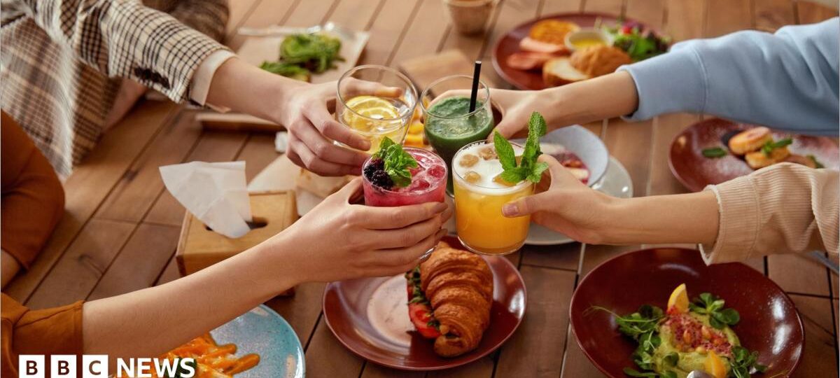 Soft launches and late sittings - six ways to get cheaper meals out