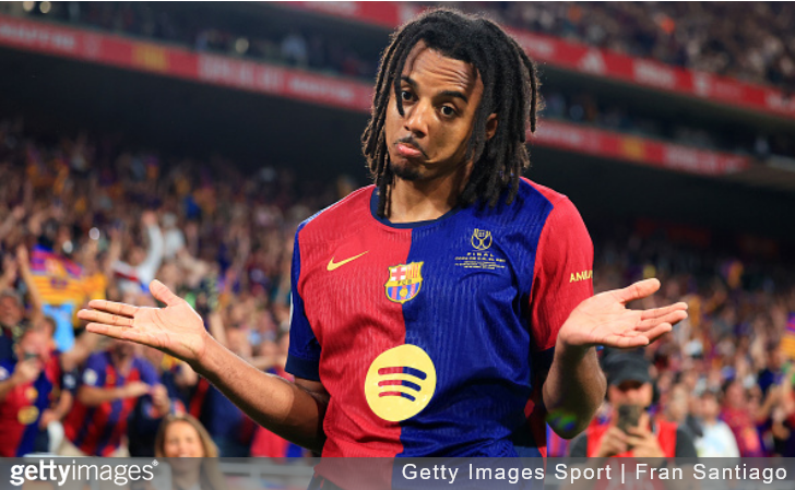 Chelsea considers January move for Barcelona defender Jules Koundé