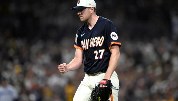 Padres continue push toward postseason berth with win over Marlins