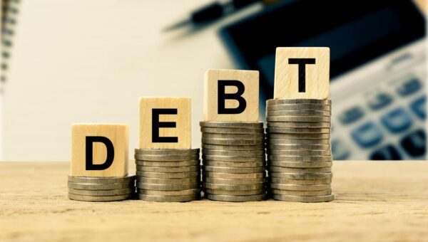 Economists react as Nigeria’s borrowing hits N166.79tn, debt per citizen rises above N700,000