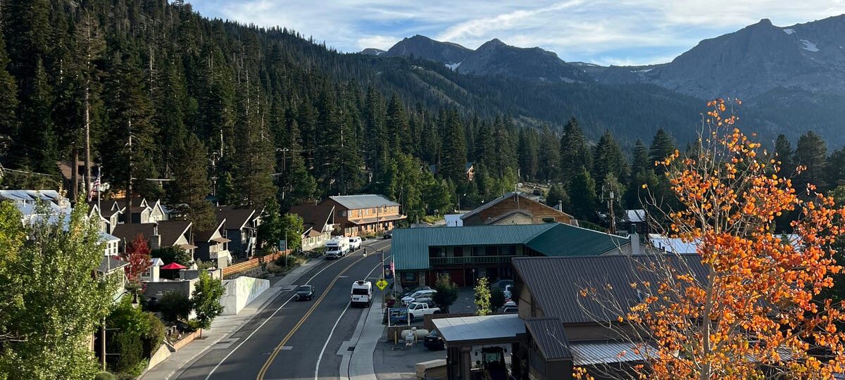 I've lived in California my entire life. Here are 5 of my favorite places to visit during the fall months.