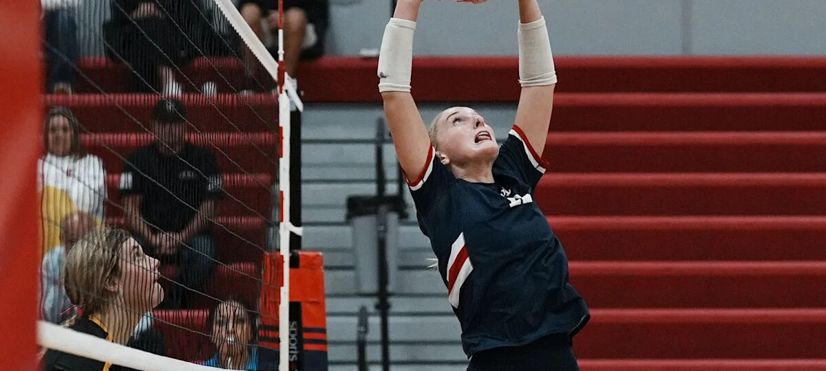 Vote for Ames Tribune female Athlete of the Week for Sept. 20-26