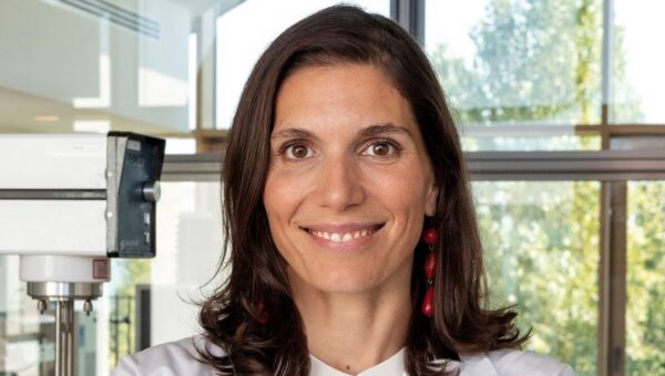 Scientist Eve Mérinville Says ‘Skincare Isn’t a Math Competition’ and Why Less Can Equal More
