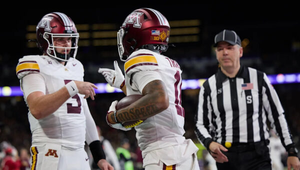 Gophers go wire-to-wire in Big Ten road win over Washington