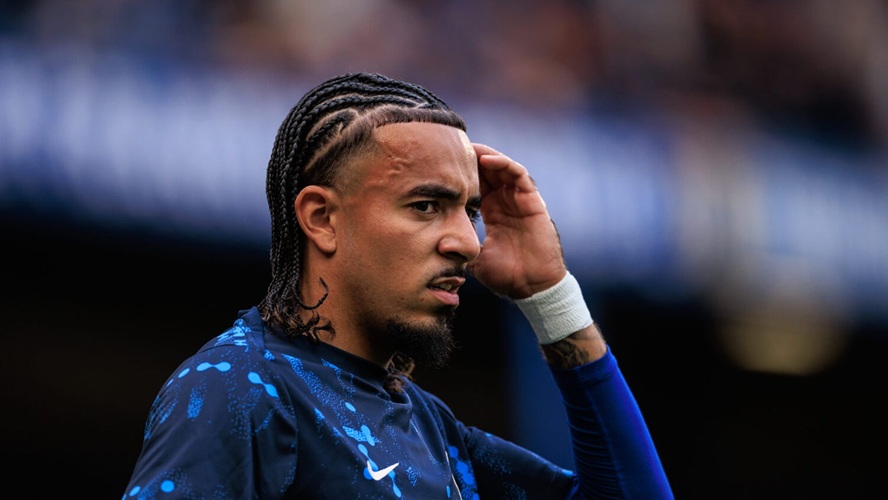 Liverpool’s late Malo Gusto attempt fails