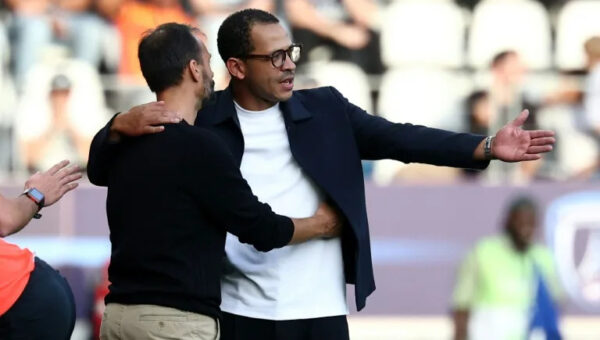 Rosenior abused but guides Paris FC past old club Strasbourg