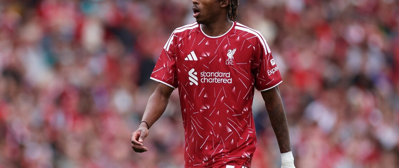 “Only in September” – Van Dijk warns outstanding new partner to keep his feet on the ground