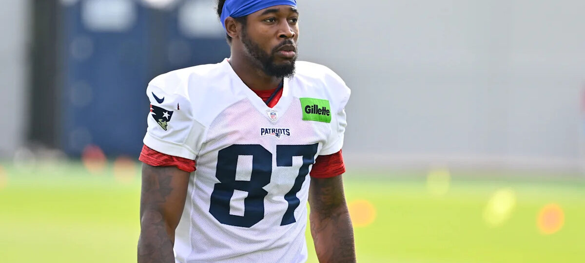 Romeo Doubs' brutal drop is lowlight of WR's quiet Patriots debut