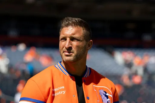 Tim Tebow pauses relationship with Christian organization accused of using predatory sales tactics