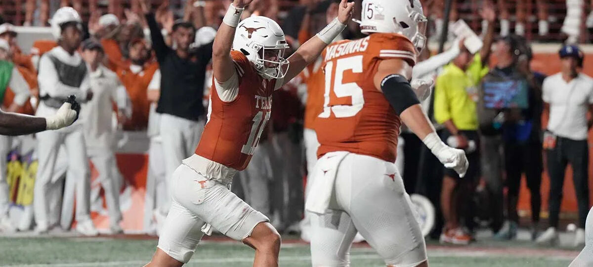 Texas football news: Arch Manning leaves Eli Manning gushing with 'proud' uncle comment