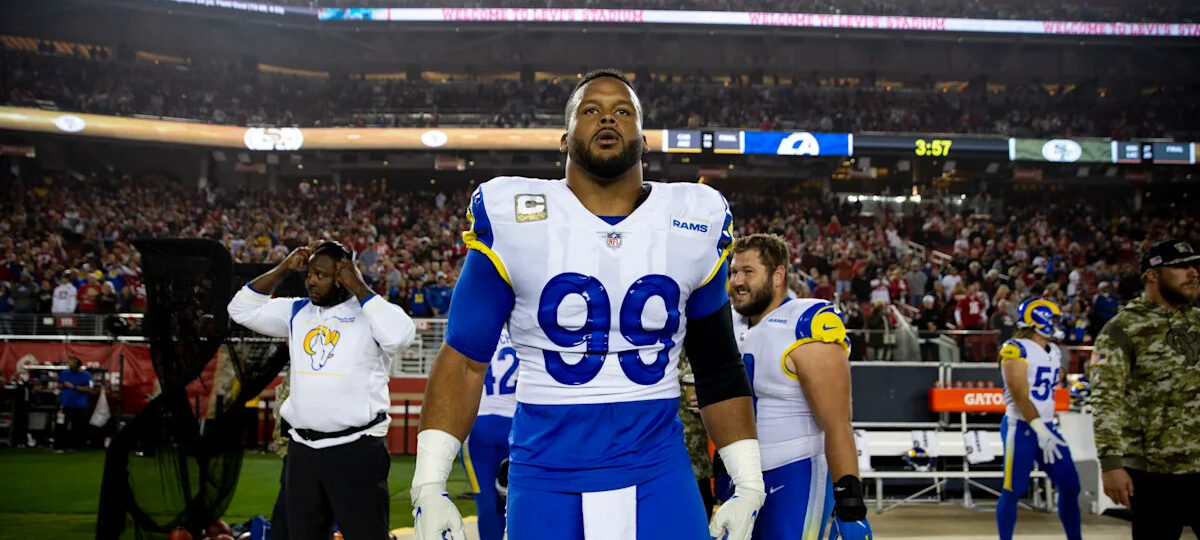 Sean McVay "hopeful" Aaron Donald will play this week