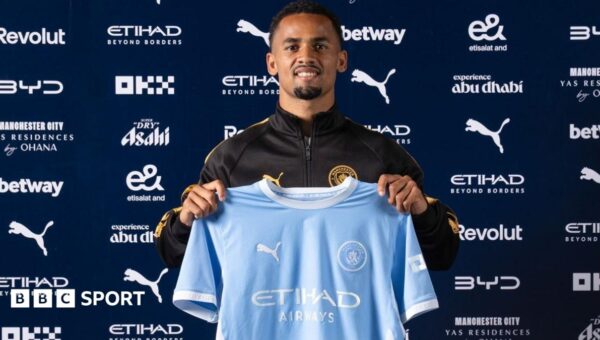 Man City sign Ndiaye from Everton for £65m