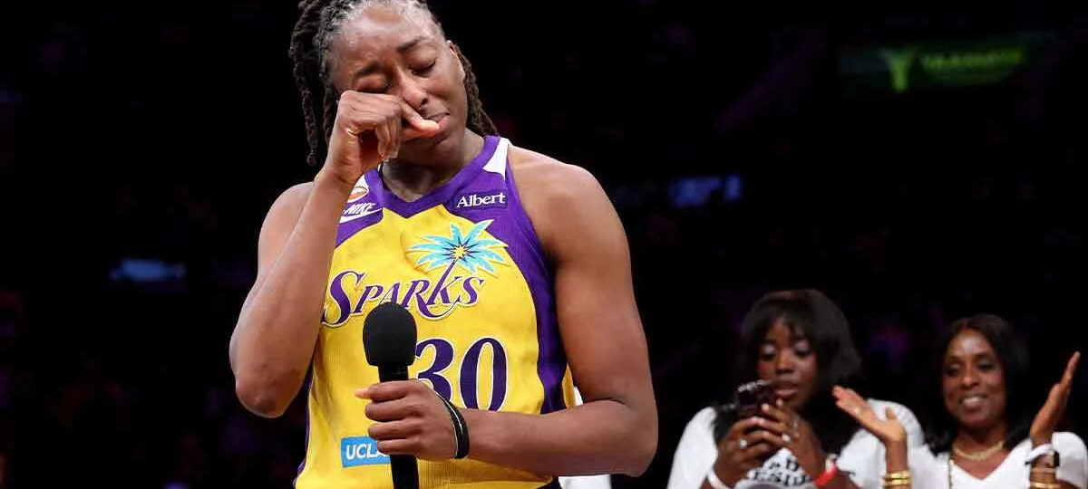 Sparks news: Nneka Ogwumike gives emotional speech after final game