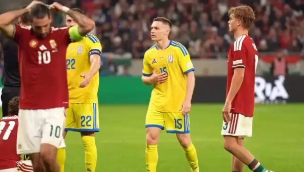 Watch: Liverpool duo Dominik Szoboszlai and Milos Kerkez involved in huge stoppage-time brawl for Hungary