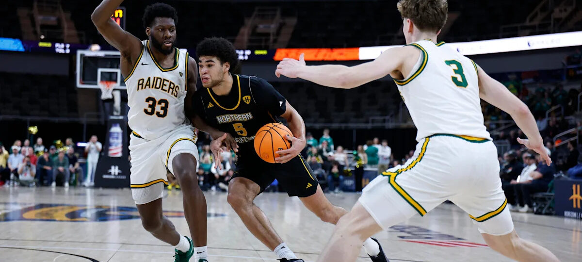 Louisville basketball adds NKU transfer LJ Wells