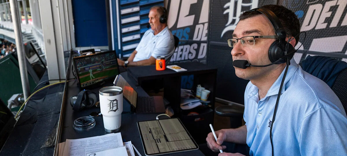Tigers give contract extensions to broadcasters Jason Benetti, Dan Dickerson