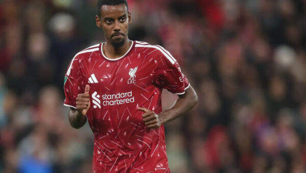 Isak reveals Iraola’s high-press masterplan: defending as an ‘attacking weapon’ to fire Liverpool’s goals