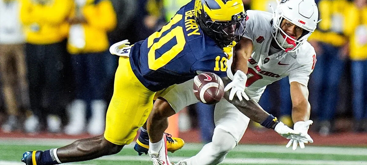 Michigan Football CB Zeke Berry’s injury status ahead of Iowa game