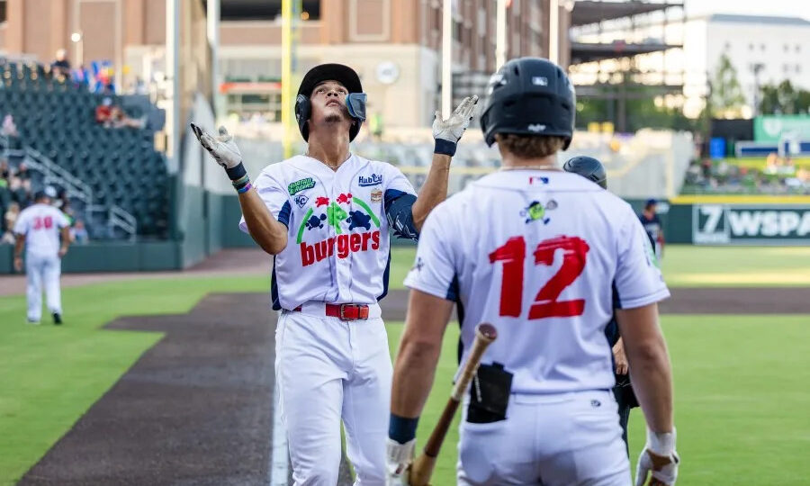 Scott has big night in ‘Burgers win