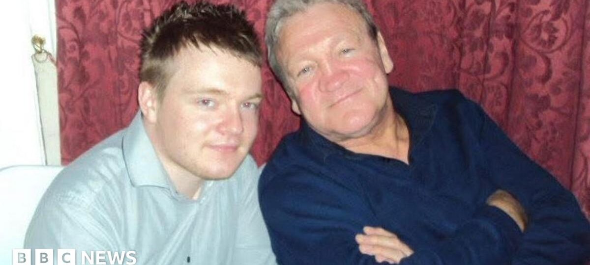 Families hit by long waits for dementia diagnosis