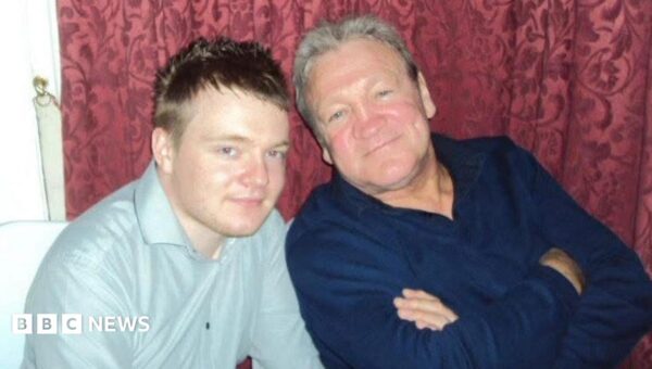 Families hit by long waits for dementia diagnosis