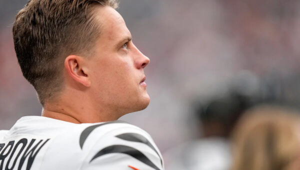 Joe Burrow loves road games and the chance to silence Steelers crowd