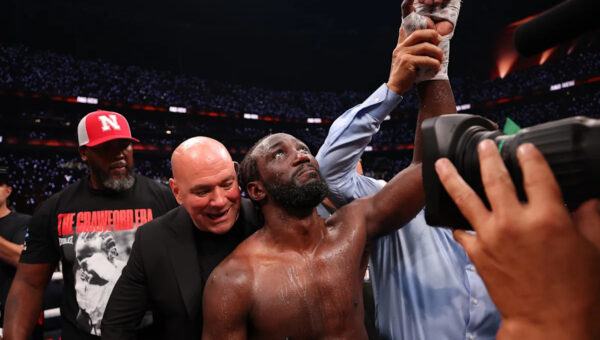 Dana White: Terence Crawford needs ‘the right fight’ to end retirement