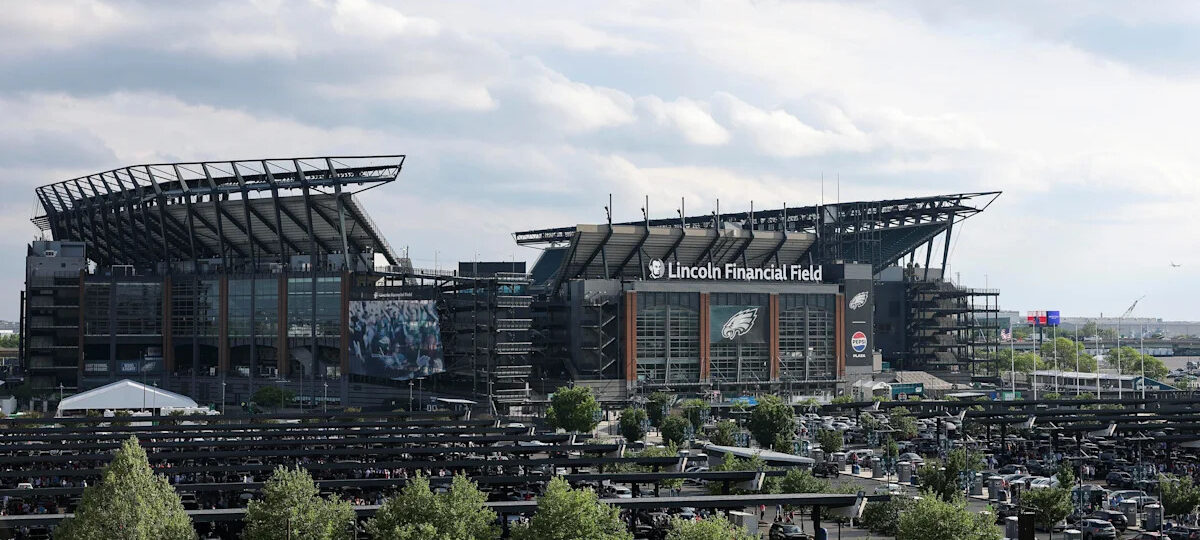 Eagles vs. Commanders Week 1: Scores, updates, and discussion