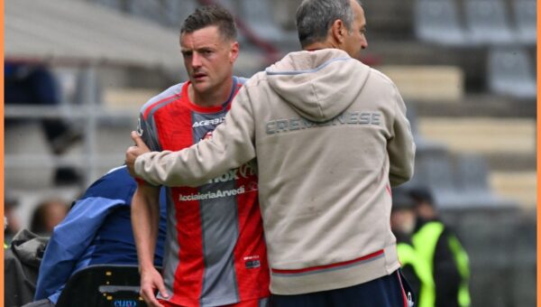 Wrexham make ambitious approach to sign Premier League winning striker