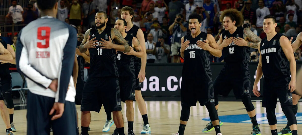 YouTube Gold: Team USA Encounters A Haka