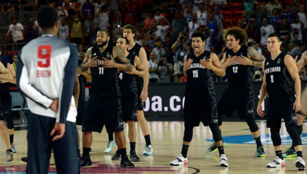YouTube Gold: Team USA Encounters A Haka
