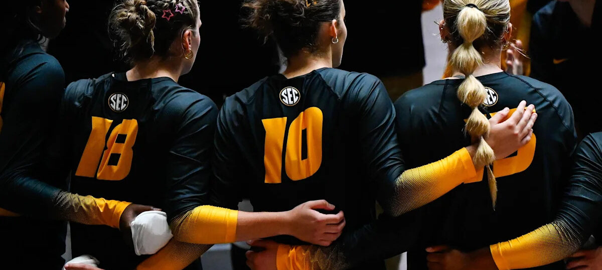 Live Match Thread: Mizzou Volleyball Faces No. 1 Nebraska at Wrigley Field