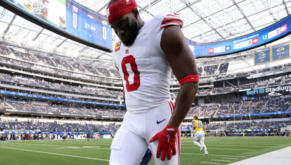 Giants rocked by injuries as Dart limps off in crushing loss to Rams