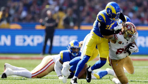 Jaylen Watson on wrong end of 2 TD passes in Rams debut