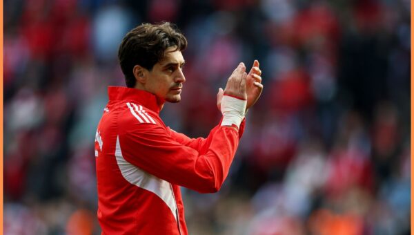 Romano: Free agent linked to Leeds picks Lazio for career-defining move
