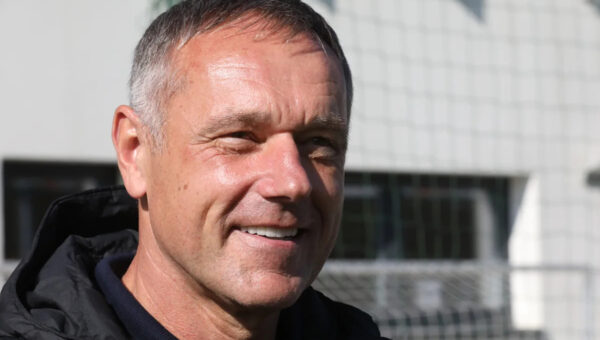Former West Ham and Czech Republic goalkeeper Luděk Mikloško dies at 64