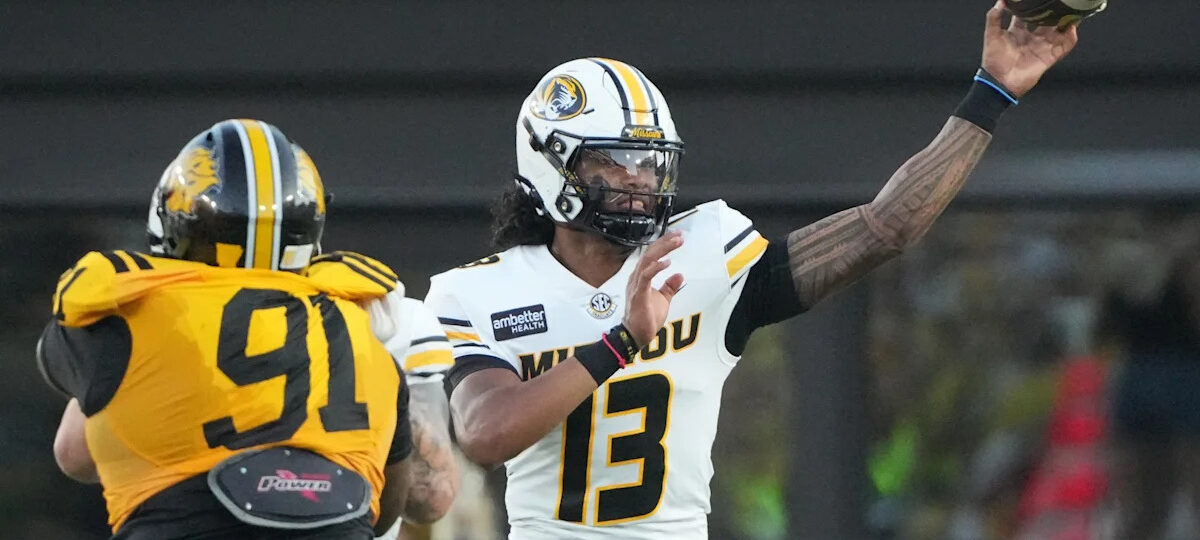 Where did Missouri football land in latest top-25 coaches poll?