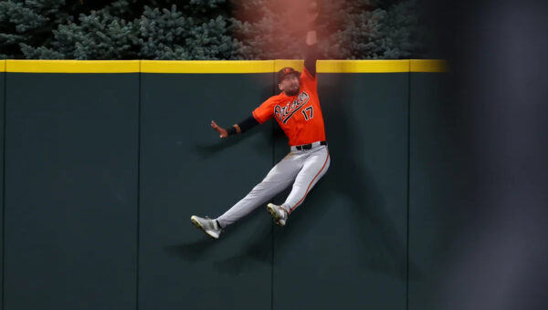 Colton Cowser saves day with leaping, walk-off home-run robbery to push Orioles to .500 for first time since April