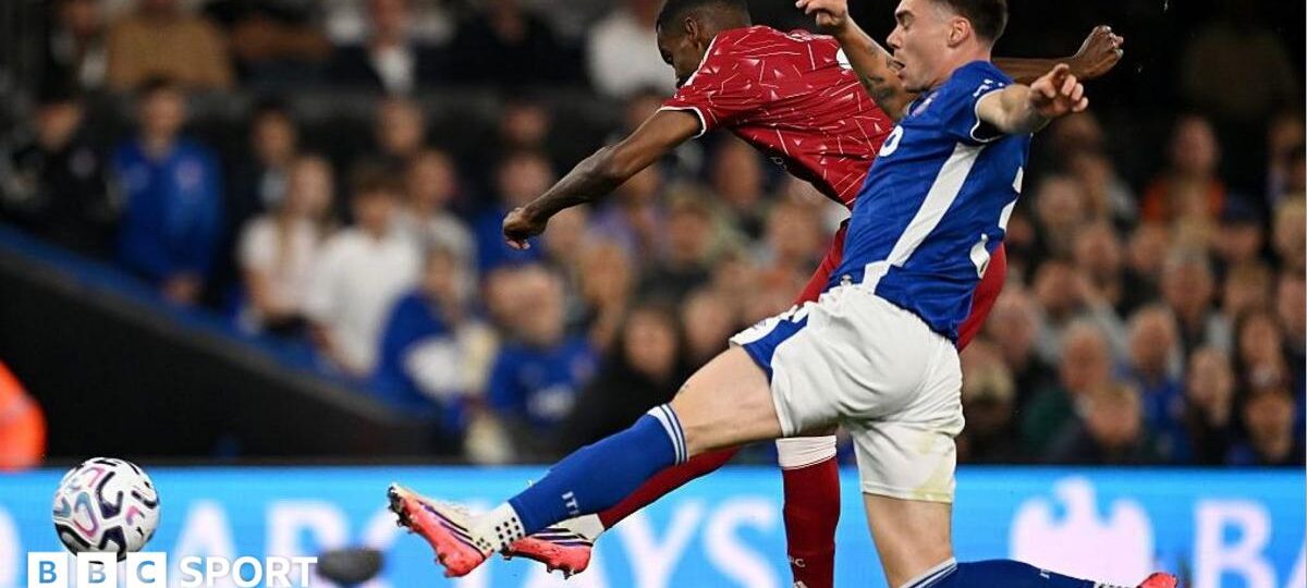 Isak shines at last but Scherpen suffers - Ipswich v Liverpool player ratings