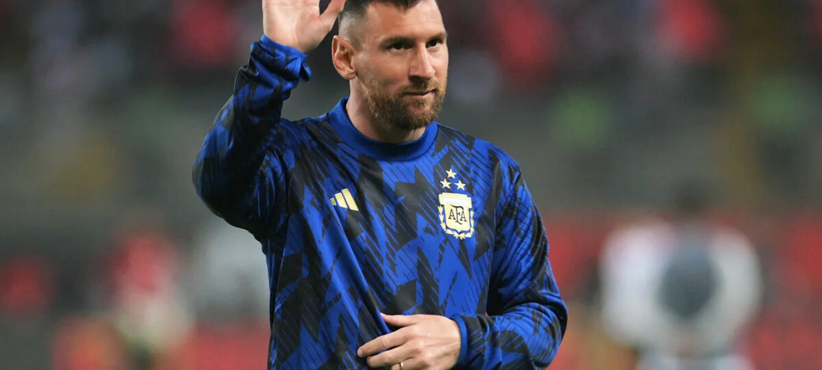Today's front pages: goodbye to Messi, deadly Barça duo, insufficient