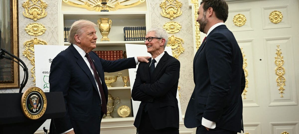 Apple isn't losing its Trump whisperer