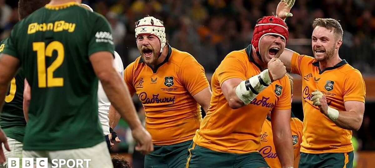 Four men down - but Australia still beat South Africa