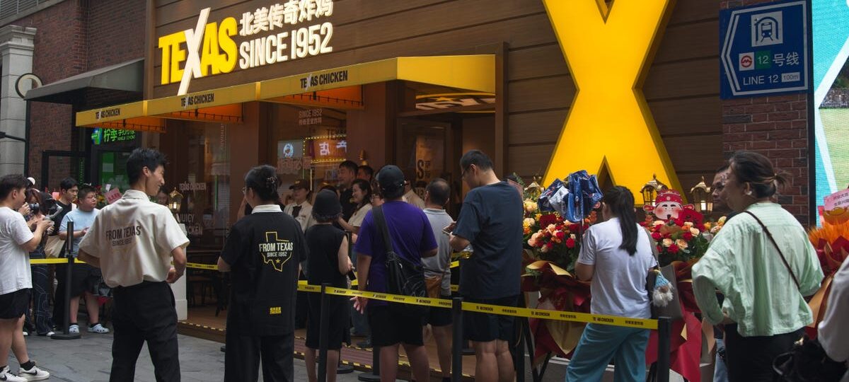 Church's Texas Chicken's China debut drew 2-hour lines — and $22 offers to wait in them