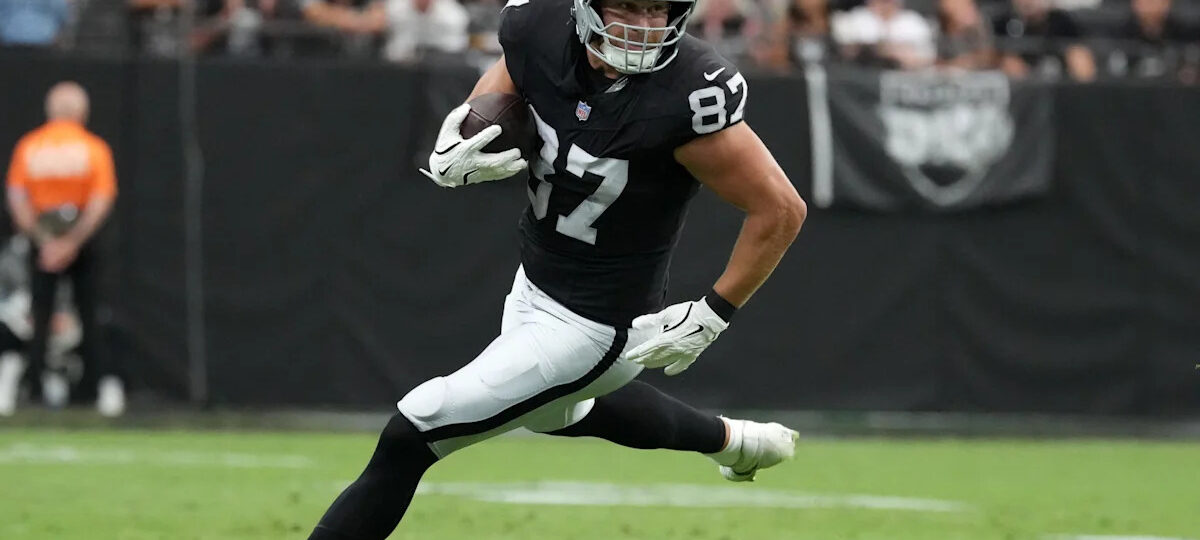 Why Michael Mayer extension shouldn’t worry Brock Bowers fantasy football managers