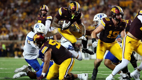 Minnesota vs. Eastern Illinois: The Elite, The Meh & The Ugly