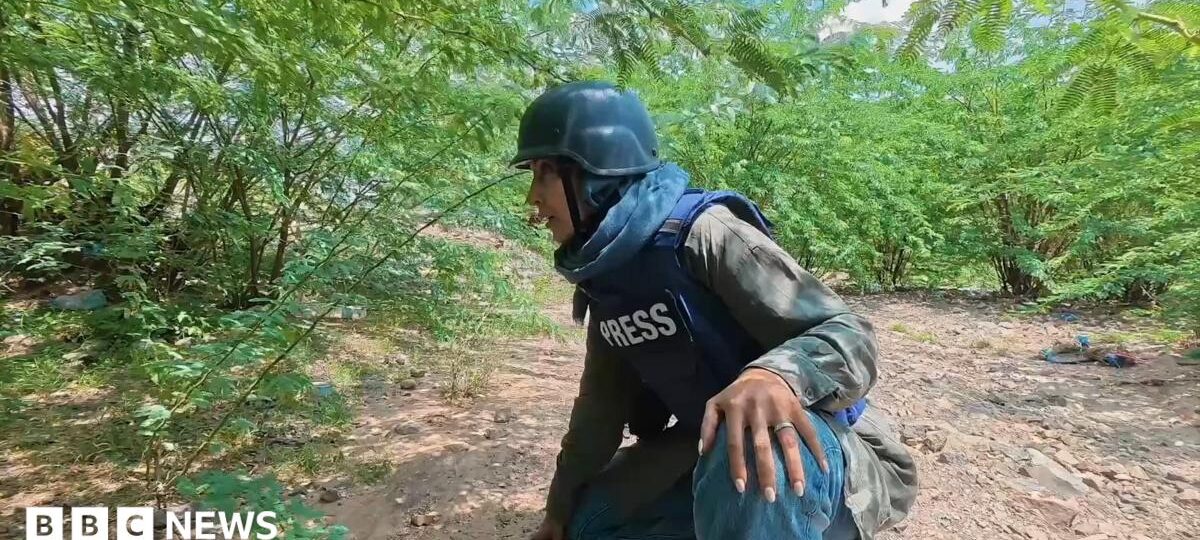 Watch: BBC reports from the front-line of an escalating war in Yemen