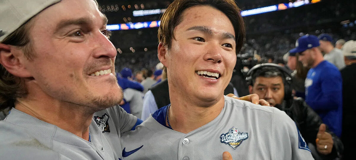 Dodgers news: Yoshinobu Yamamoto caught off guard by Kike Hernandez's wild act