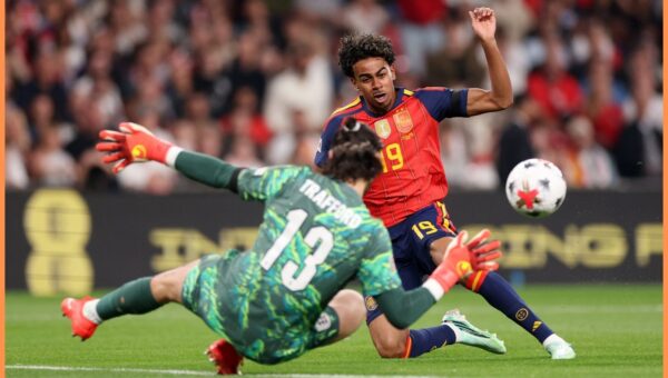Video: Lamine Yamal pounces on awful error to make it England 0-1 Spain