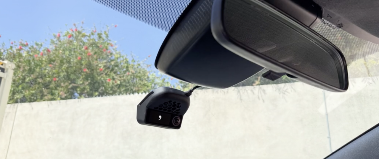 Comma’s hands-off driving tech under investigation after 2 fatal crashes