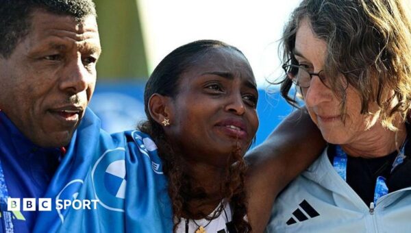 Injured Assefa narrowly misses world record in Berlin